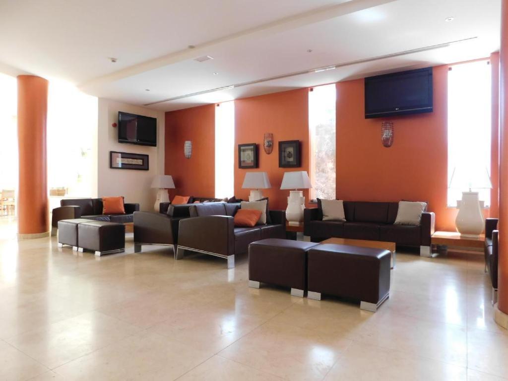 Hotel Praia Sol Quarteira Bagian luar foto