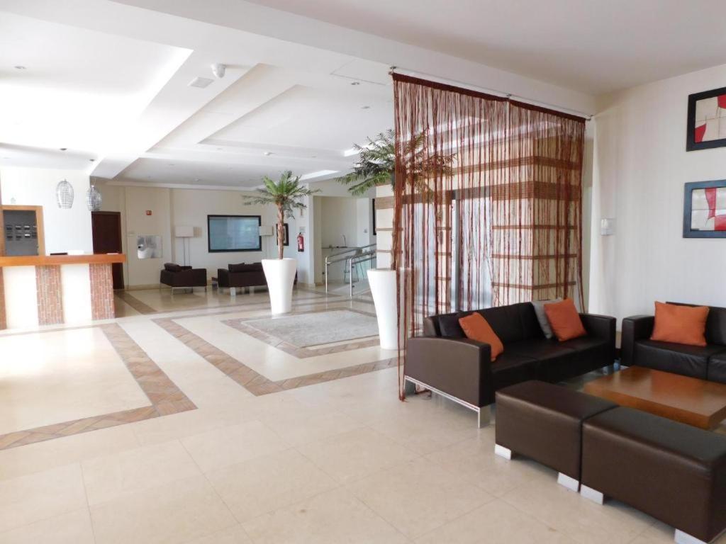 Hotel Praia Sol Quarteira Bagian luar foto